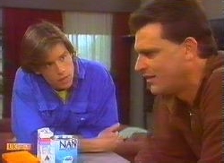 Mike Young, Des Clarke in Neighbours Episode 