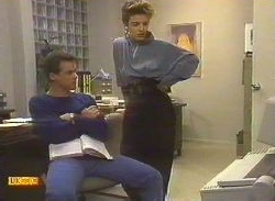 Paul Robinson, Gail Robinson in Neighbours Episode 0767