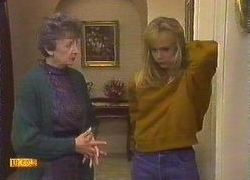 Nell Mangel, Jane Harris in Neighbours Episode 