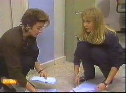 Gail Robinson, Jane Harris in Neighbours Episode 