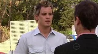 Ned Parker, Paul Robinson in Neighbours Episode 