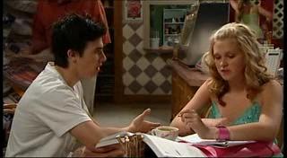 Stingray Timmins, Janae Timmins in Neighbours Episode 