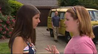 Bree Timmins, Rachel Kinski, Kim Timmins in Neighbours Episode 