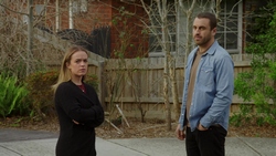 Holly Hoyland, Andrew Rodwell in Neighbours Episode 9349