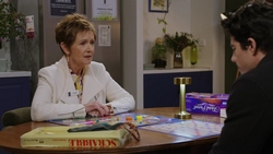  in Neighbours Episode 9333