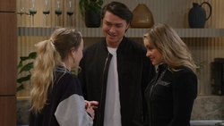  in Neighbours Episode 9339