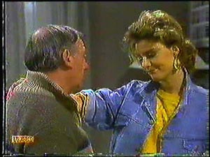 Rob Lewis, Gail Robinson in Neighbours Episode 0594