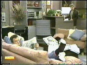 Paul Robinson, Gail Robinson in Neighbours Episode 0596
